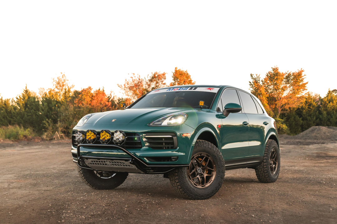 Urban Adventure Overland Porsche Cayenne
