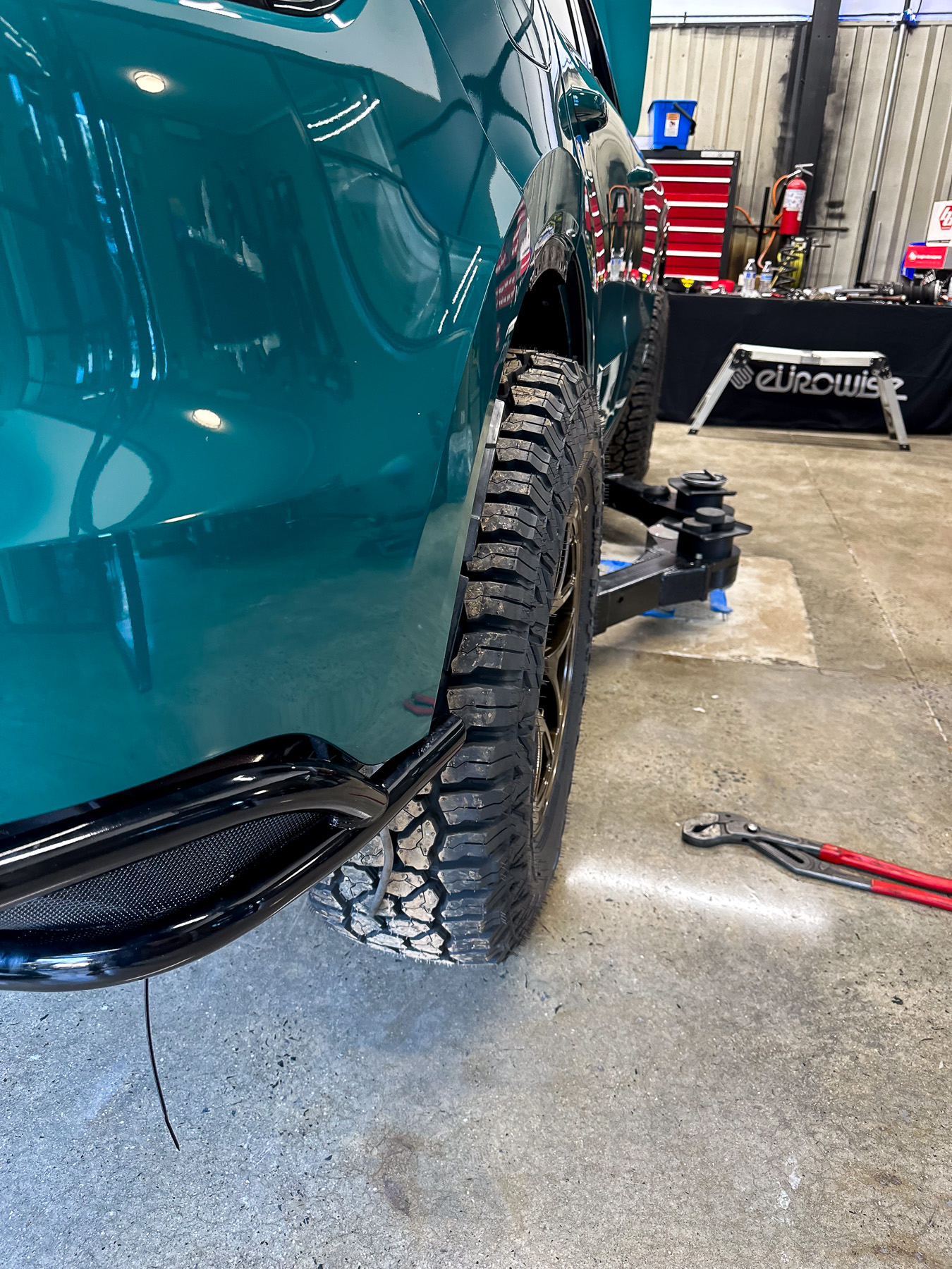 Eurowise Post Wrap Fit and Finish image 10